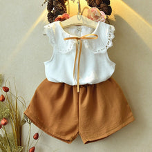 Load image into Gallery viewer, New Summer Girls Clothing Sets Fashion with flowers Sleeveless T-shirt printed shorts outfits 2Pcs Casual Kids Clothing Sets
