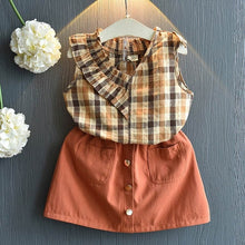 Load image into Gallery viewer, New Summer Girls Clothing Sets Fashion with flowers Sleeveless T-shirt printed shorts outfits 2Pcs Casual Kids Clothing Sets
