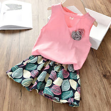 Load image into Gallery viewer, New Summer Girls Clothing Sets Fashion with flowers Sleeveless T-shirt printed shorts outfits 2Pcs Casual Kids Clothing Sets
