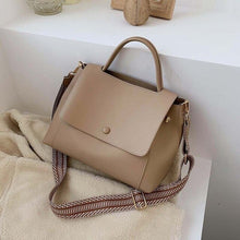 Load image into Gallery viewer, Fashion Simply PU Leather Crossbody Bags For Women 2020 Solid Color Shoulder Messenger Bag Lady Chain Travel Small Handbags
