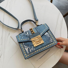 Load image into Gallery viewer, Crossbody Bags for Women 2019 Brand Small Handbags High Quality Leather Shoulder Messenger Bag Fashion Ladies Flap Hand Bags
